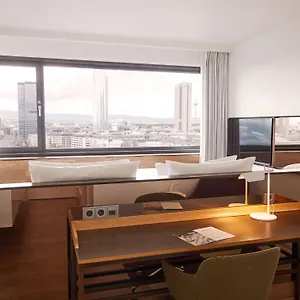Scandic Frankfurt Museumsufer 4* פרנקפורט