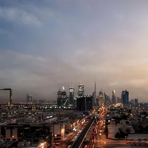 فندق ووحدات دبل تري من هيلتون إم سكوير دبي