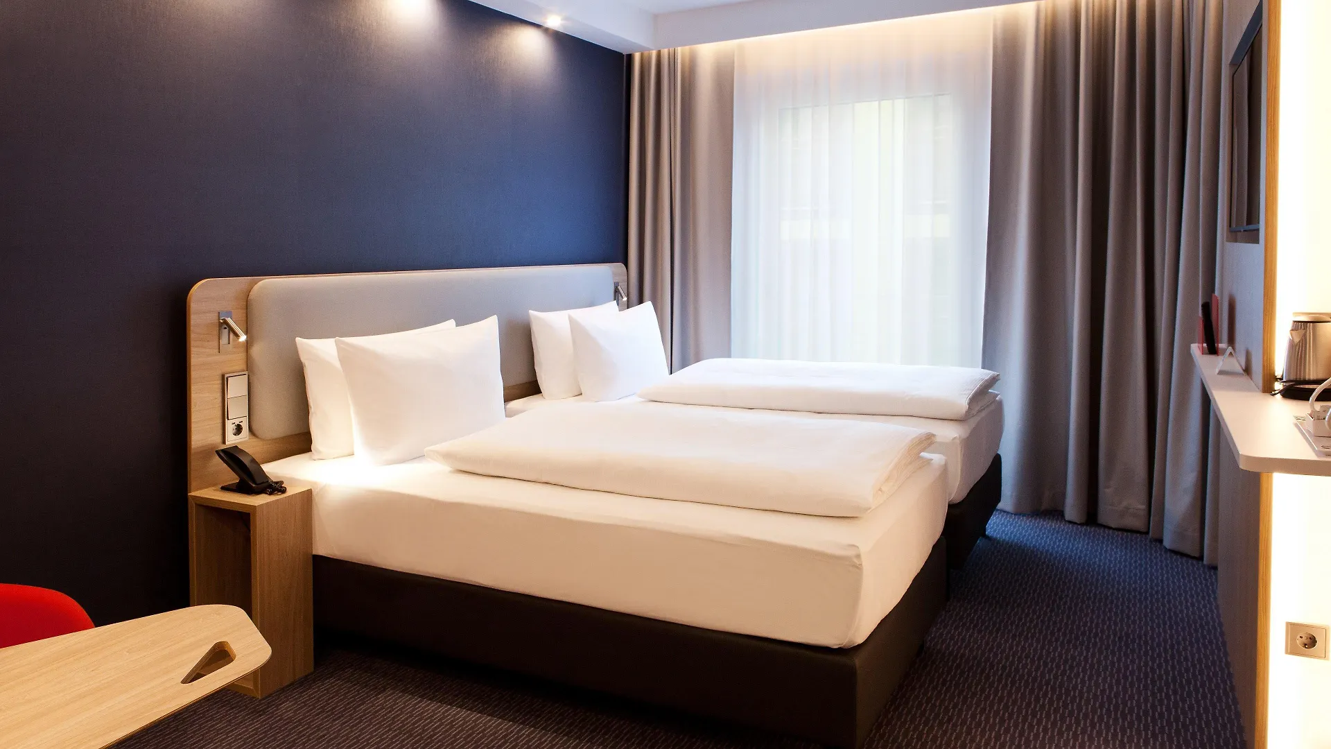 ホテル Holiday Inn Express Munich - Olympiapark By Ihg